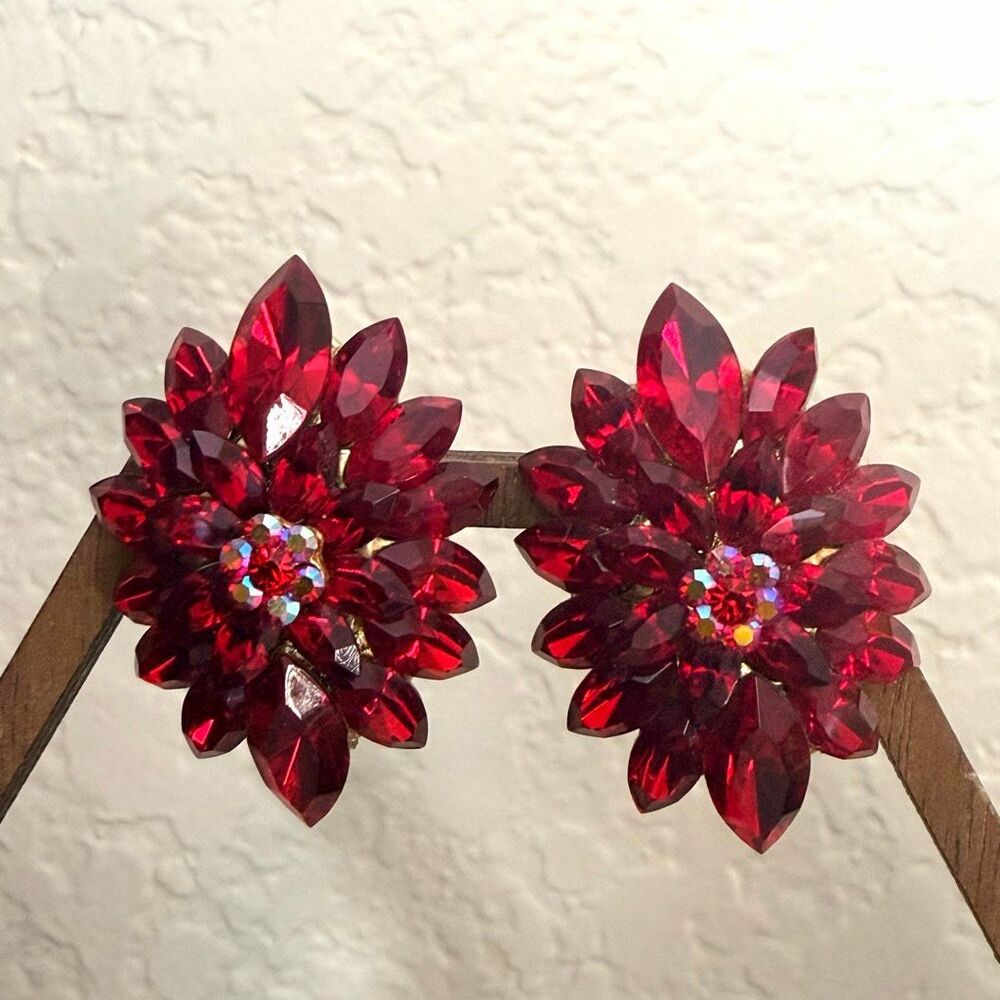 Vintage Ruby Red Rhinestone Flower Clip-On Earrings AB Crystal Gold Tone